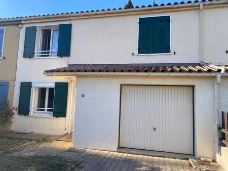 maison 3 chambres avec jardin et garage proche avignon