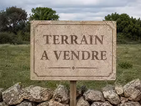 terrain constructible 835m2 à sète belle vue dégagée sur l étang de thau la ville et la me