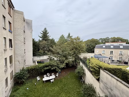 appartement 5 pièces 75m2 centre ville  villemomble