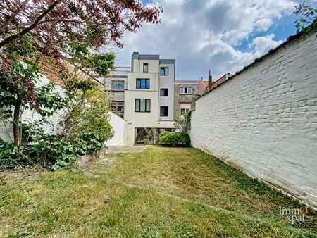rue van swae  maison 5 + bureau chambres et jardin