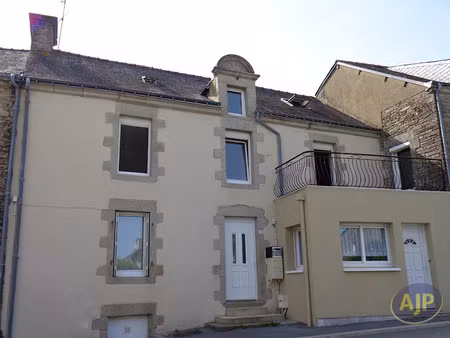 vente immeuble 9 pièces 150.9 m² à plumelec (56420)  202 540 €