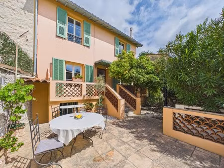 charmante maison de village – tourrettes-sur-loup