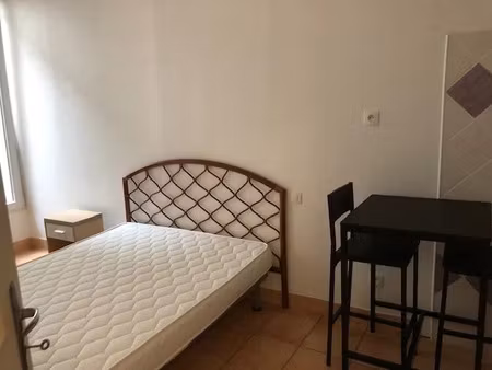 location meublée appartement 1 pièce 20 m² à verdun (55100)  360 €