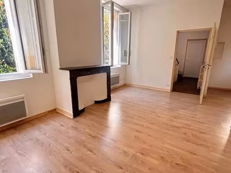 location appartement 2 pièces 54 m² à bergerac (24100)  550 €