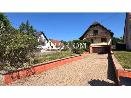 3%com jolie maison avec 4 chambres- 2 salles de bain sur 7 78 ares