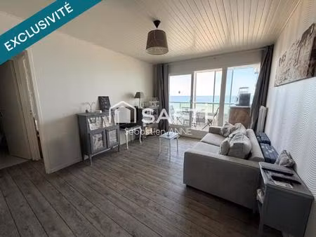 face à la mer  appartement avec loggia !