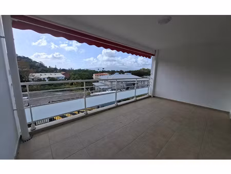 location appartement  73.3 m² t-3 à les trois-îlets  1 270 €
