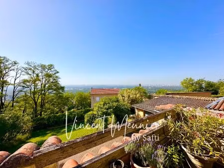 4 chambres / vue magnifique / terrasse 35 m2 / garage