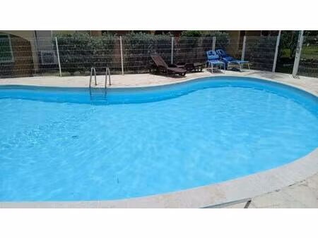 marigot - agrement -souplex 2 chambres avec piscine collective