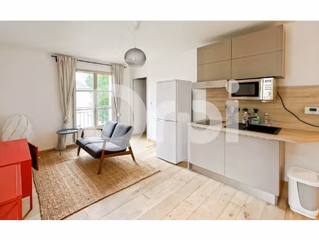 location appartement  m² t-2 à senlis  850 €