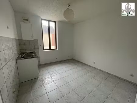 studio meublé et/ou bureau