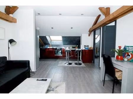 f2 meublé de 36 m² à talange avec parking privatif