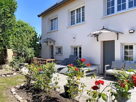 maison familiale avec dépendance - 7 chambres - garage - jardin