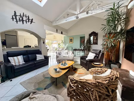 maison de plain-pied 150 m² secteur fetilly