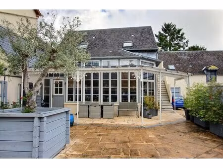 maison de ville 131 m à mehun sur yèvre