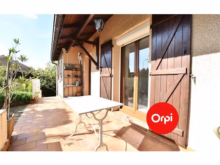 location maison  90.06 m² t-4 à saint-priest  1 420 €