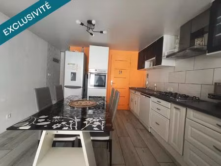 maison de village
