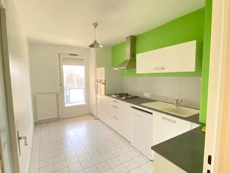 location appartement 3 pièces 73.74 m² à saint-just-saint-rambert (42170)  815 €