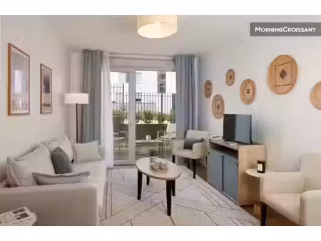 location meublée appartement 2 pièces 45 m² à laxou (54520)  1 440 €