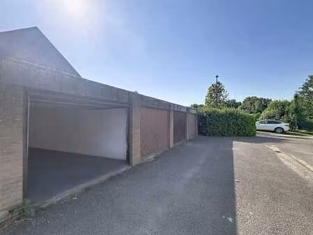 box garage a vendre
