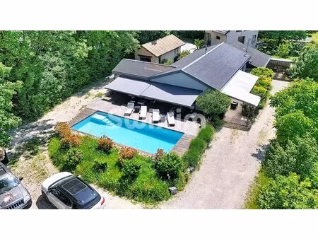 divonne-les-bains – maison t5 avec piscine chauffée et t2 indépendant