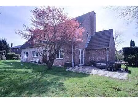 villa 5 chambres renovee