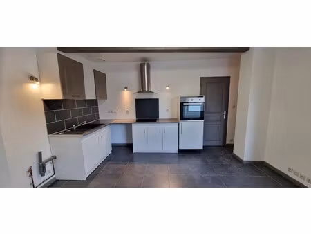 location maison 5 pièces 105 m² à castelnaudary (11400)  700 €