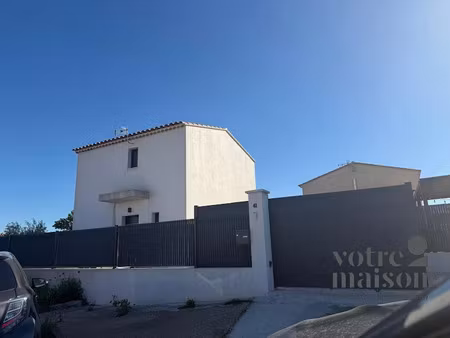 location villa 3 pièces 100.79 m² à cabries (13480)  2 200 €