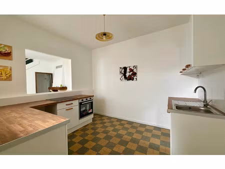 location maison  m² t-6 à ay  950 €