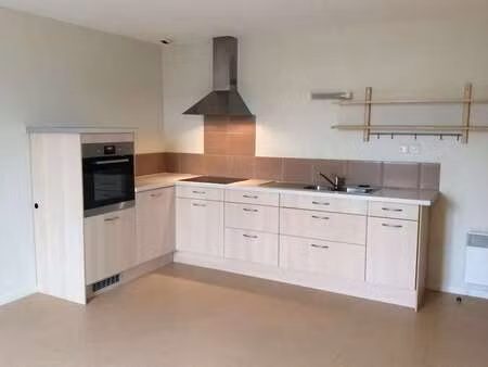 location appartement 2 pièces à bretteville-sur-odon (14760) : à louer 2 pièces / 43m² bre
