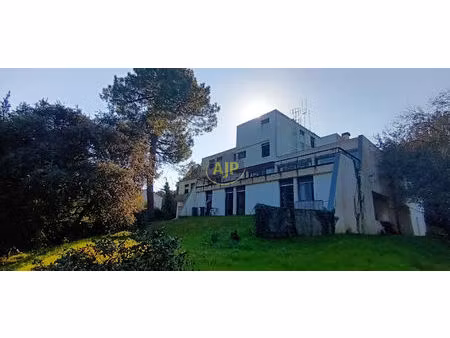 immeuble le verdon sur mer 34 pièce(s) 1000 m2