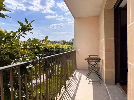 location appartement 1 pièces 27 m2 à joinville-le-pont