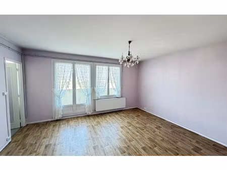 location appartement  61.2 m² t-3 à vierzon  600 €