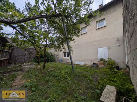 maison familiale + terrain à bâtir avec fort potentiel et do
