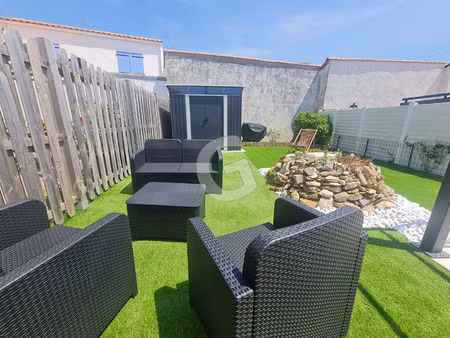 maison de ville - 3 pieces - 49 m² - a vendre - la tranche sur mer