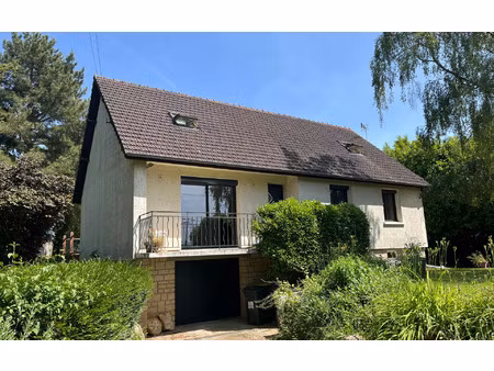 location maison  m² t-6 à ménilles  1 400 €