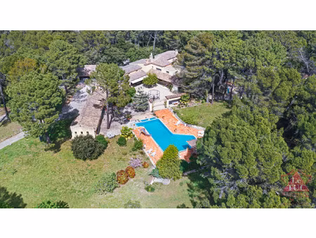 vente maison 10 pièces 447 m² orange (84100)