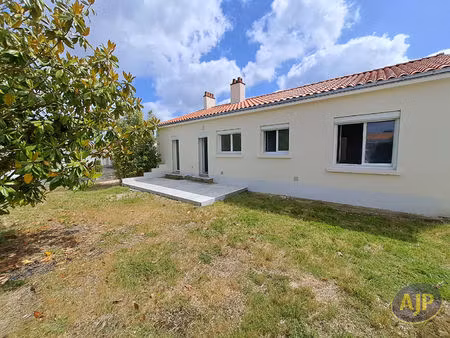 st christophe du ligneron - maison 3 chambres