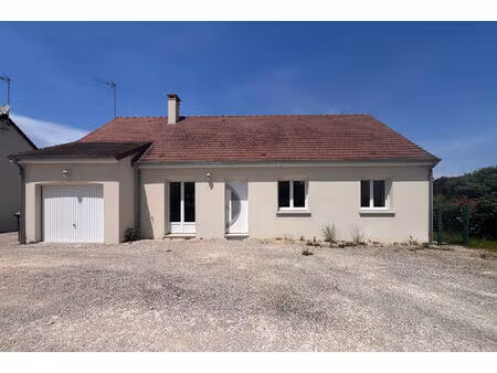 location maison 4 pièces  89.76m²  saint