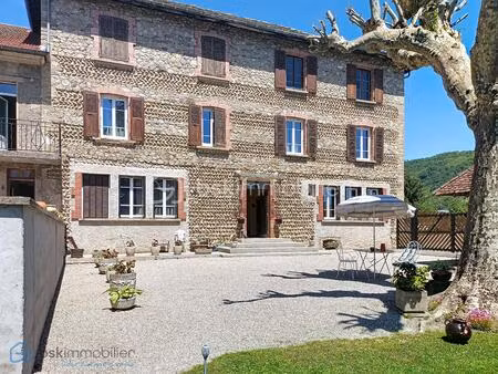 appartement de 70 m² à colombe