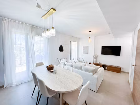 appartement 2 pièces 45 m2 neuf à porto-vecchio  port à pied