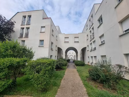 appartement viry chatillon 1 pièce(s) 28.08 m2