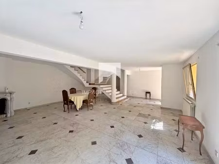 la crau (83260) – authentique bastide du xixe siècle au cœur du village – vente à terme po