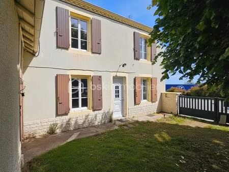 maison ancienne de 77 m² à saint-alban-les-eaux