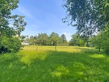 maison à restaurer ou terrain à fort potentiel – secteur recherché de saint-cyr-sur-loire