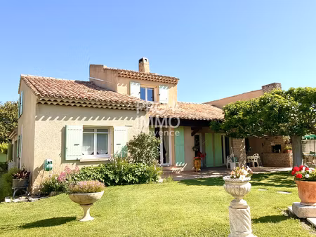 à vendre maison familiale avec appartement indépendant sur