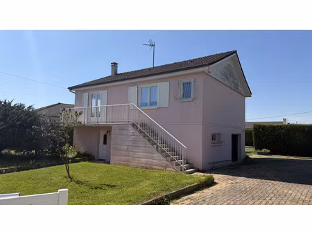 maison de village sur sous-sol