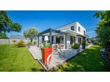 vente maison à gouesnach (29950) : à vendre / 181m² gouesnach