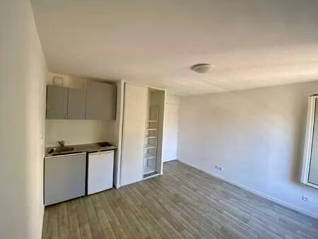 location appartement t1 à nantes canclaux - mellinet (44000) : à louer t1 / 18m² nantes ca