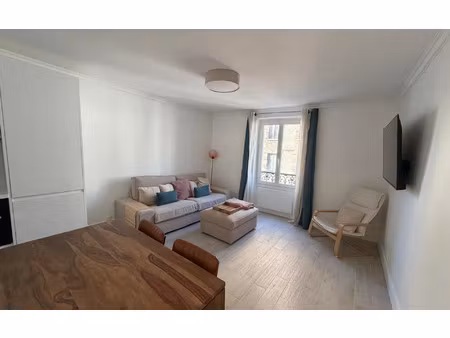location appartement  37.7 m² t-2 à châtillon  1 100 €